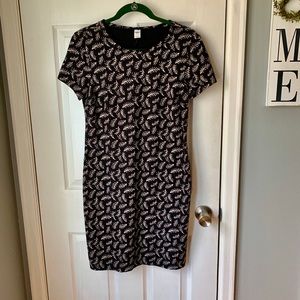3 for $25! Old Navy form fit Knee length dress